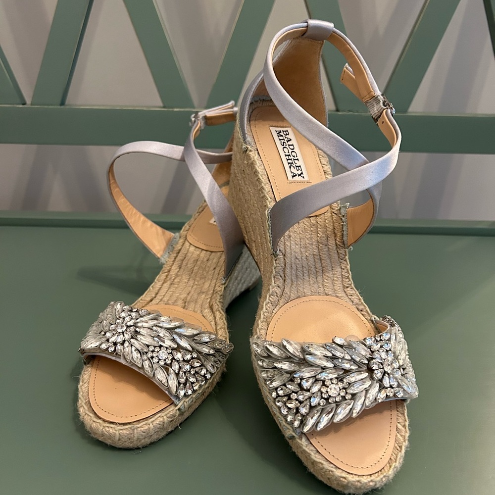 Badgley Mischka bridal espadrille wedge sandals, never been worn